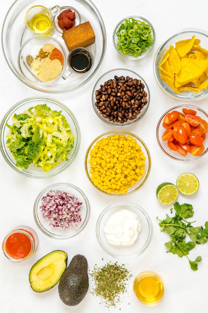 Zutaten für veganen Taco Salat